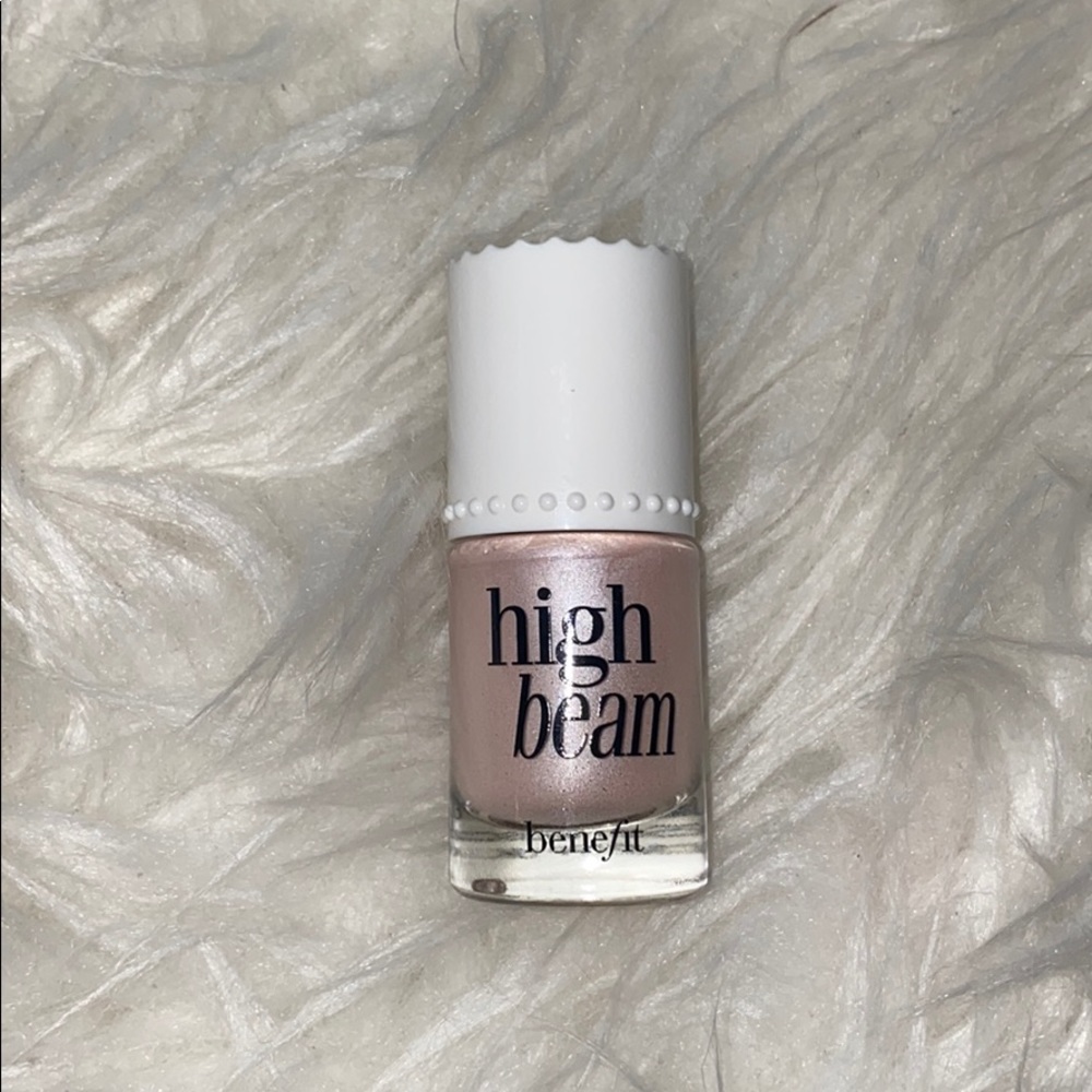 Benefit high beam highlighter